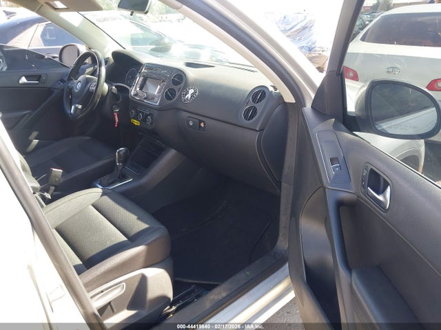 2012 VOLKSWAGEN TIGUAN WVGAV7AX6CW528178 Photo 4