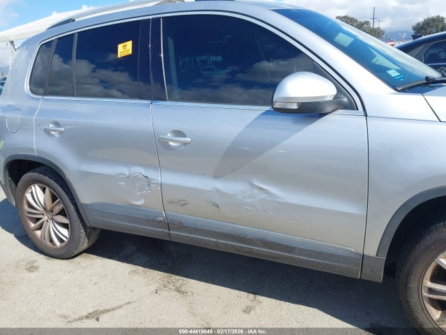 2012 VOLKSWAGEN TIGUAN WVGAV7AX6CW528178 Photo 5