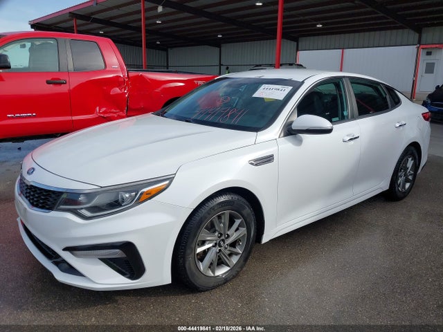 5XXGT4L30KG326692 KIA Optima Lx