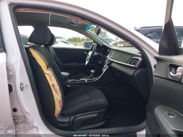 5XXGT4L30KG326692 KIA Optima Lx