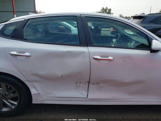 5XXGT4L30KG326692 KIA Optima Lx