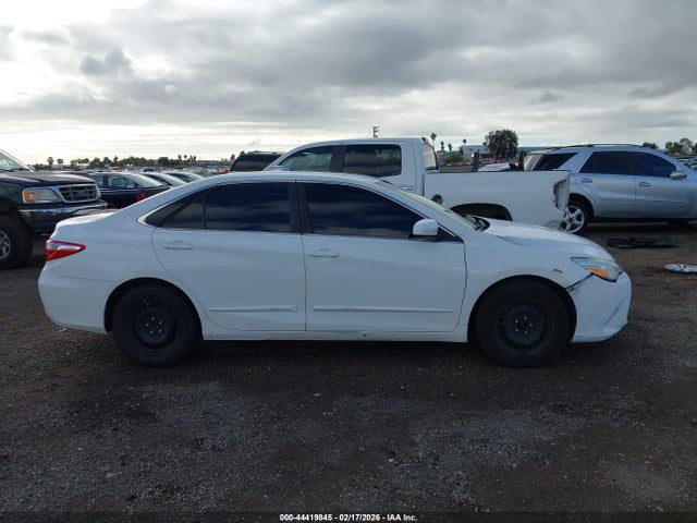 Toyota CAMRY LE 2015 4T1BF1FK2FU063099 Image 14