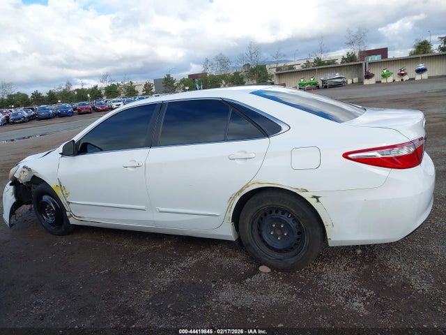 Toyota CAMRY LE 2015 4T1BF1FK2FU063099 Image 15