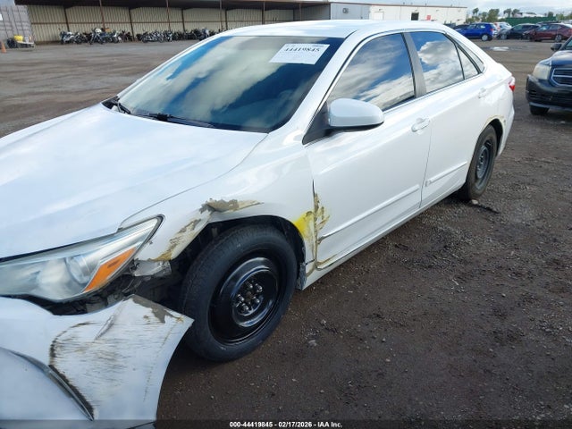 Toyota CAMRY LE 2015 4T1BF1FK2FU063099 Image 6