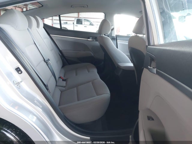 KMHD74LF7KU846539 Hyundai ELANTRA SE