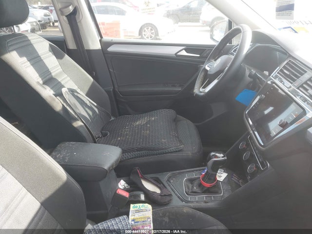2024 Volkswagen Tiguan 2.0t S მანქანა იყიდება აუქციონზე, vin: 3VVRB7AX6RM186113, აუქციონის ნომერი: 44419907