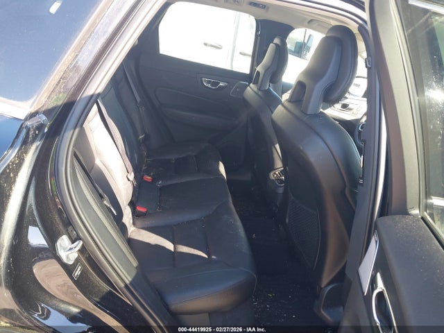 44419925 :رقم المزاد ، LYVA22RL0JB122756 vin ، 2018 Volvo Xc60 T6 Inscription مزاد بيع