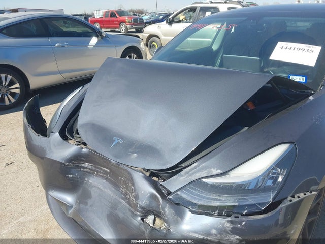 2021 TESLA MODEL 3 5YJ3E1EB7MF849029 Photo 9