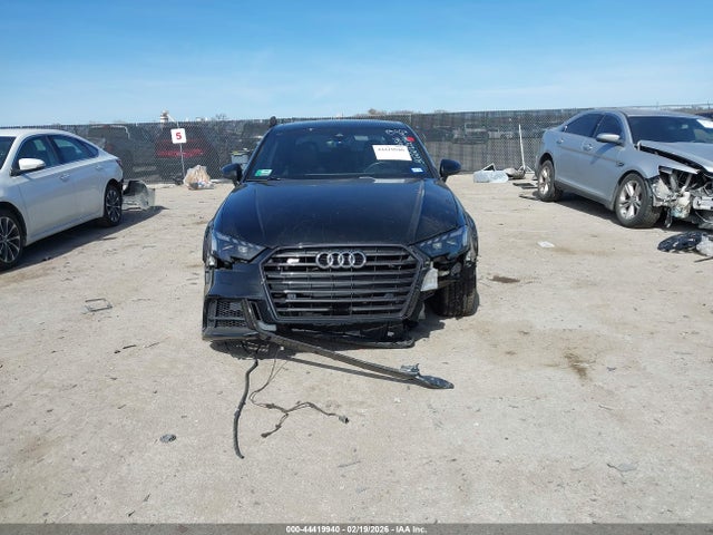 Aukcja sprzedaży 2017 Audi S3 2.0t Premium Plus, vin: WAUF1GFF0H1045759, numer aukcji: 44419940