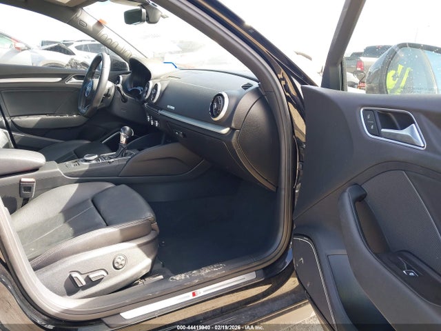Aukcja sprzedaży 2017 Audi S3 2.0t Premium Plus, vin: WAUF1GFF0H1045759, numer aukcji: 44419940