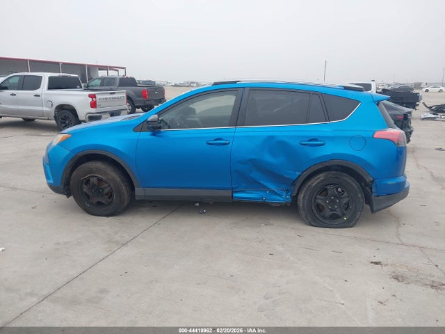 Toyota RAV4 LE 2018 JTMZFREV1JJ730557 Image 14