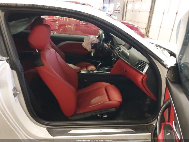 2018 BMW 440I WBA4W9C5XJAB94995 Photo 4