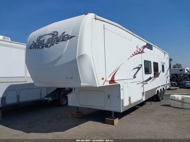 Продажа на аукционе авто 2007 Heartland Cyclone 3210, vin: 5SFGF38317E006011, номер лота: 44419997