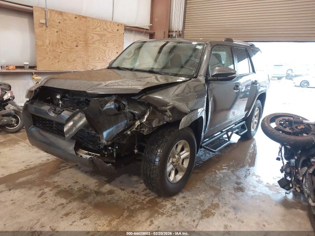 44420003 :رقم المزاد ، JTEZU5JR5K5205112 vin ، 2019 Toyota 4runner Sr5 Premium مزاد بيع