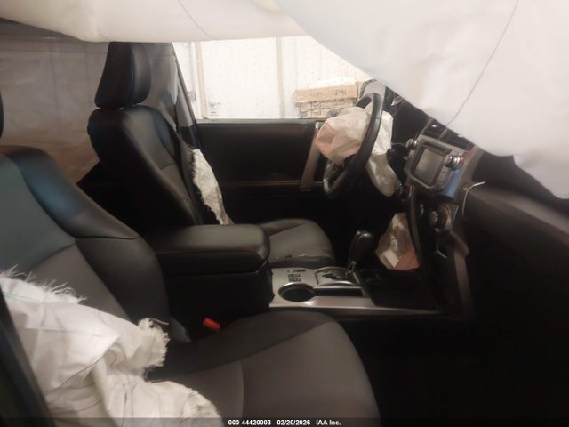 44420003 :رقم المزاد ، JTEZU5JR5K5205112 vin ، 2019 Toyota 4runner Sr5 Premium مزاد بيع
