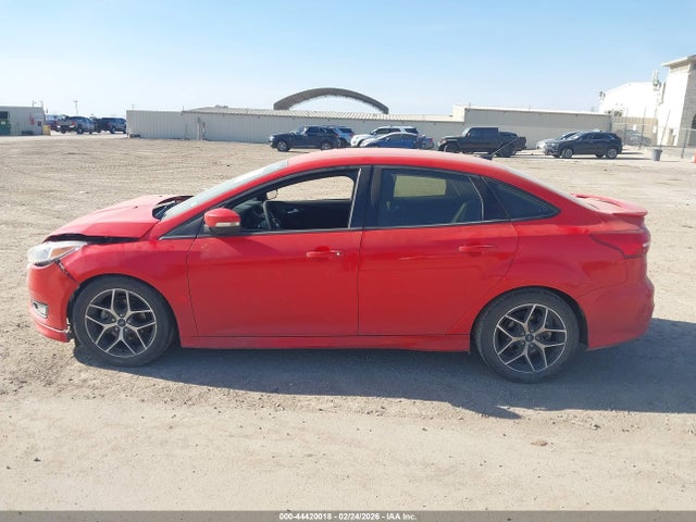 Ford FOCUS SE 2016 1FADP3F24GL281693 Image 15