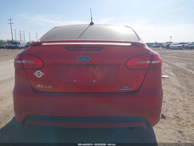 Ford FOCUS SE 2016 1FADP3F24GL281693 Image 17