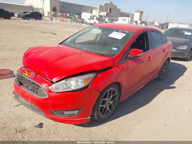 Ford FOCUS SE 2016 1FADP3F24GL281693 Image 2