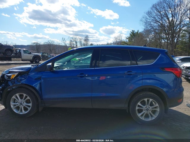 Ford ESCAPE SE 2019 1FMCU0GD0KUC49092 Image 14