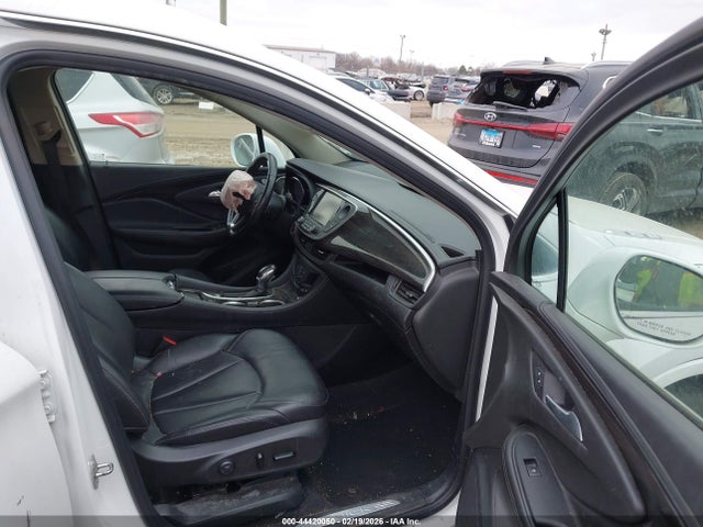 Продаж на аукціоні авто 2020 Buick Envision Fwd Essence, vin: LRBFXCSAXLD150979, номер лоту: 44420050