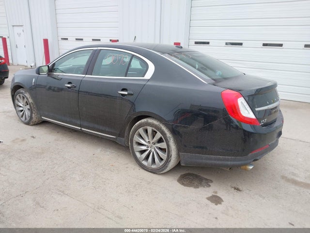 44420070 :رقم المزاد ، 1LNHL9EK4FG602131 vin ، 2015 Lincoln Mks مزاد بيع
