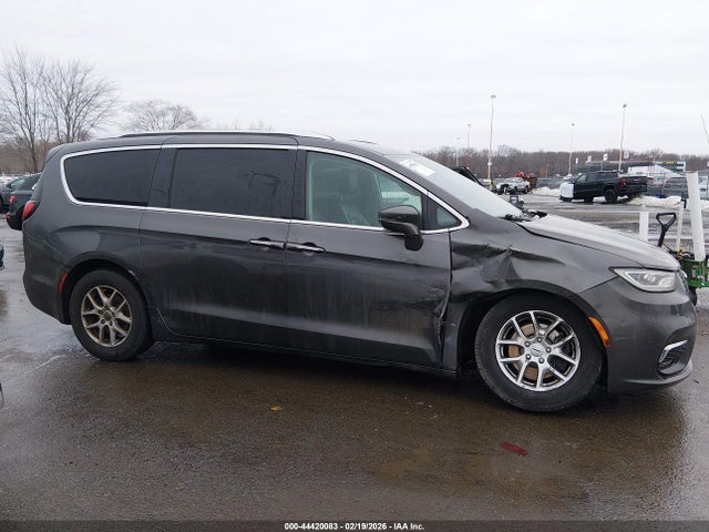Продажа на аукционе авто 2021 Chrysler Pacifica Touring L, vin: 2C4RC1BG1MR546994, номер лота: 44420083