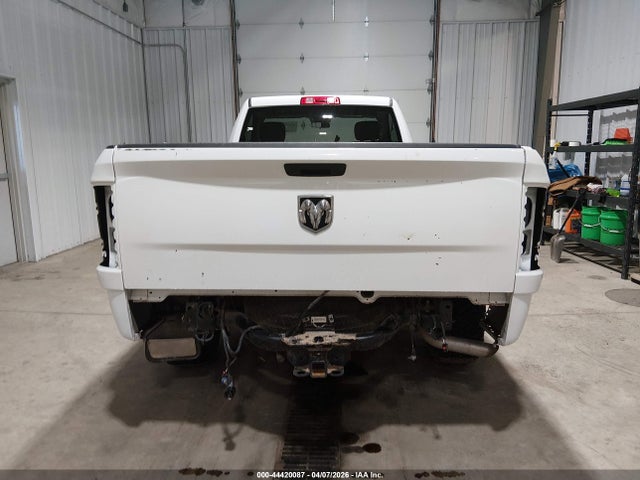 Продажа на аукционе авто 2023 Ram 1500 Classic Tradesman  4x2 8' Box, vin: 3C6JR6DT2PG673905, номер лота: 44420087