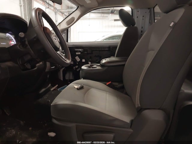 Продажа на аукционе авто 2023 Ram 1500 Classic Tradesman  4x2 8' Box, vin: 3C6JR6DT2PG673905, номер лота: 44420087