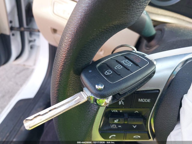 44420086 :رقم المزاد ، 5NPE24AFXKH746911 vin ، 2019 Hyundai Sonata Se مزاد بيع