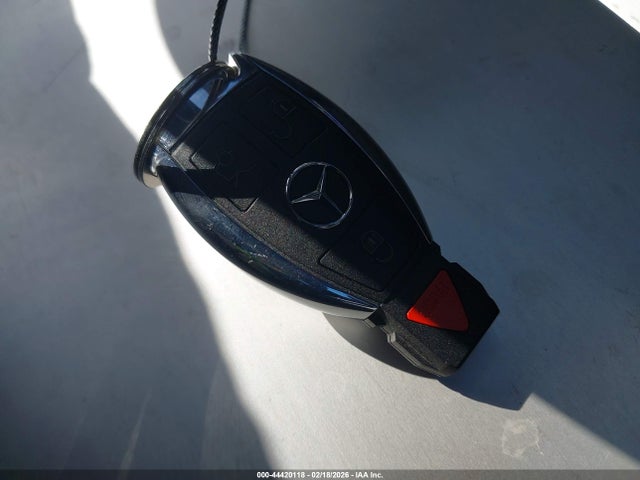 44420118 :رقم المزاد ، WDDUG8CB6GA236168 vin ، 2016 Mercedes-benz S 550 مزاد بيع