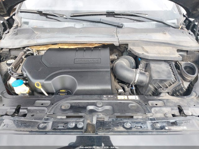 2019 JAGUAR E-PACE SADFJ2FX0K1Z42302 Photo 9