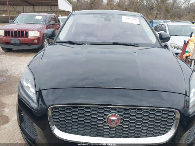 2019 JAGUAR E-PACE SADFJ2FX0K1Z42302 Photo 5