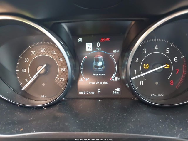 2019 JAGUAR E-PACE SADFJ2FX0K1Z42302 Photo 6