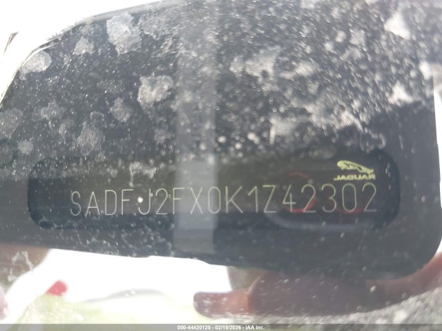 2019 JAGUAR E-PACE SADFJ2FX0K1Z42302 Photo 8