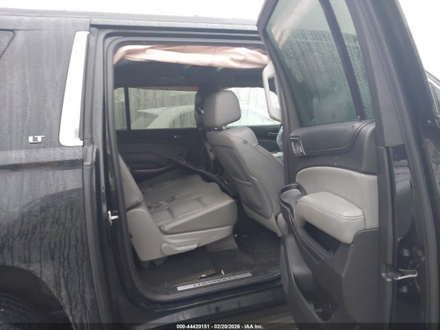 Aukcja sprzedaży 2015 Chevrolet Suburban 1500 Lt, vin: 1GNSKJKC1FR709211, numer aukcji: 44420151