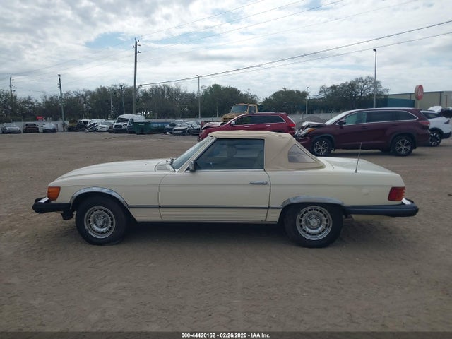44420162 :رقم المزاد ، WDBBA45A2BB003681 vin ، 1981 Mercedes-benz 380 Sl مزاد بيع