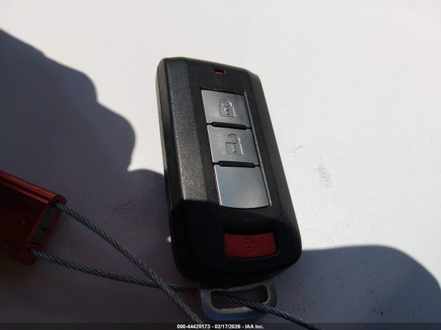 2017 MITSUBISHI OUTLANDER JA4AD3A36HZ068727 Photo 10