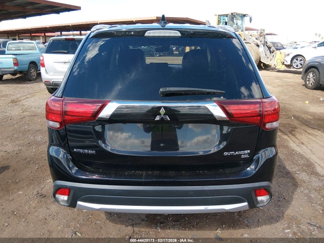 Mitsubishi Outlander Sel 2017 JA4AD3A36HZ068727 Image 16
