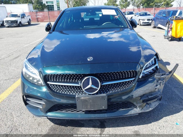 44420179 :رقم المزاد ، 55SWF8DB2KU321544 vin ، 2019 Mercedes-benz C 300 مزاد بيع