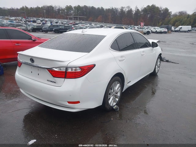 44420182 :رقم المزاد ، JTHBW1GG5D2016204 vin ، 2013 Lexus Es 300h مزاد بيع