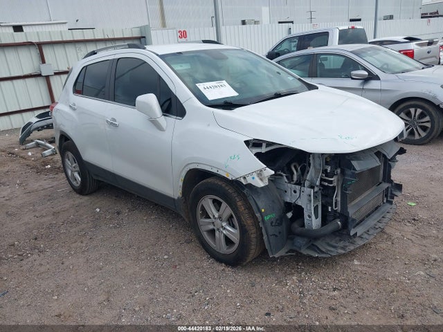 44420183 :رقم المزاد ، KL7CJLSB2JB676365 vin ، 2018 Chevrolet Trax Lt مزاد بيع
