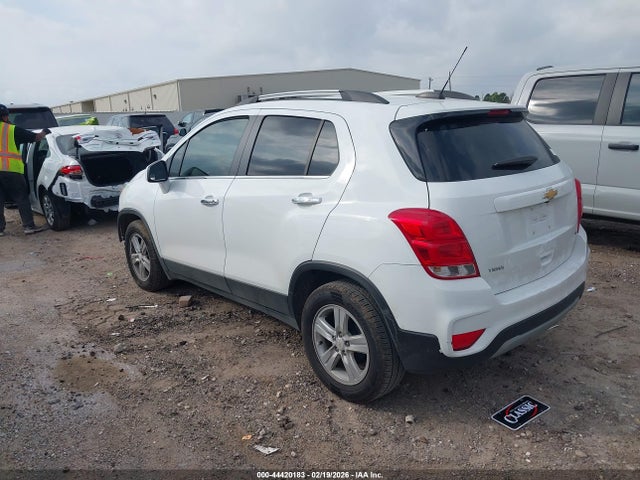 44420183 :رقم المزاد ، KL7CJLSB2JB676365 vin ، 2018 Chevrolet Trax Lt مزاد بيع