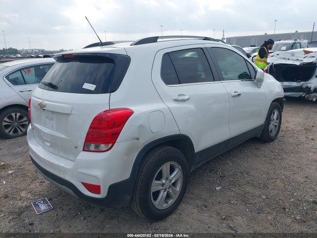 44420183 :رقم المزاد ، KL7CJLSB2JB676365 vin ، 2018 Chevrolet Trax Lt مزاد بيع