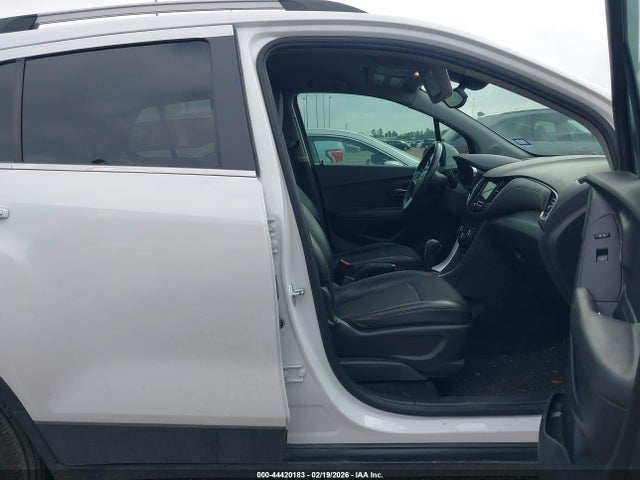 44420183 :رقم المزاد ، KL7CJLSB2JB676365 vin ، 2018 Chevrolet Trax Lt مزاد بيع