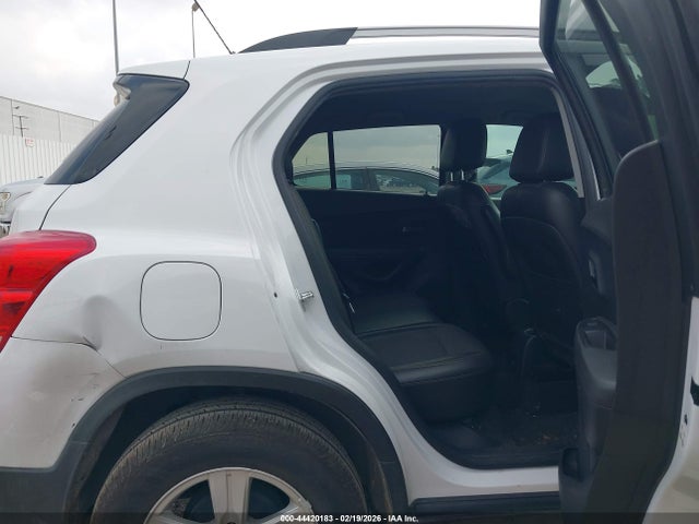 44420183 :رقم المزاد ، KL7CJLSB2JB676365 vin ، 2018 Chevrolet Trax Lt مزاد بيع