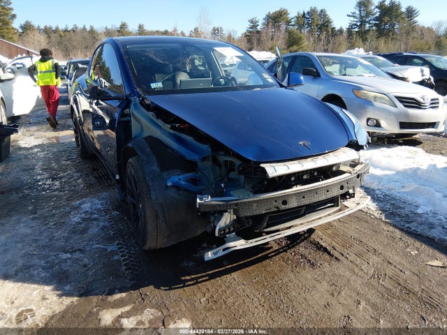 7SAYGDEE9NF386942 Tesla Model Y Long Range Dual Motor All-wheel Drive