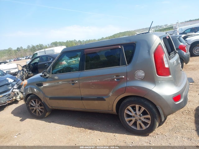 Продажа на аукционе авто 2012 Kia Soul +, vin: KNDJT2A64C7416669, номер лота: 44420187