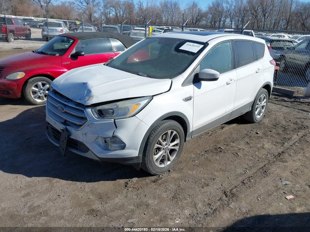 2017 FORD ESCAPE 1FMCU9G99HUB04240 Photo 1