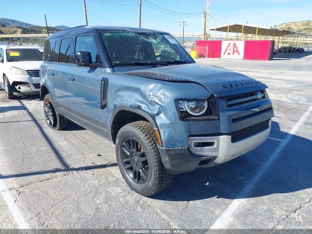 2023 Land Rover Defender 110 S მანქანა იყიდება აუქციონზე, vin: SALEJ7EX4P2162559, აუქციონის ნომერი: 44420205