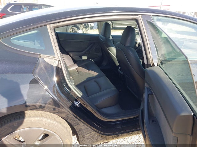 2023 TESLA MODEL 3 5YJ3E1EA7PF589825 Photo 7